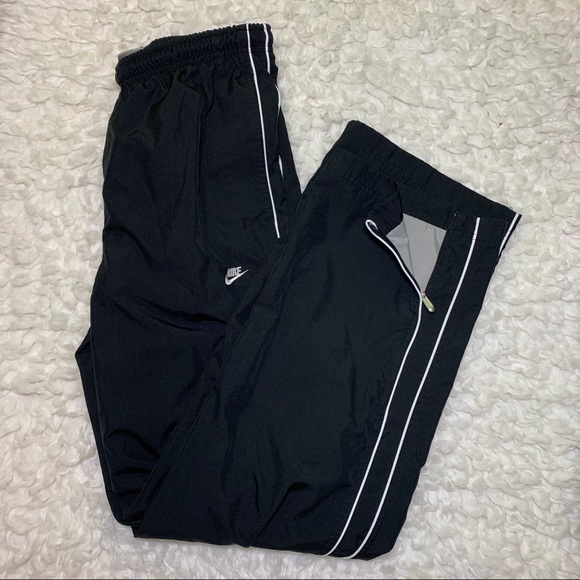 Nike Other - Men’s Nike pants size M